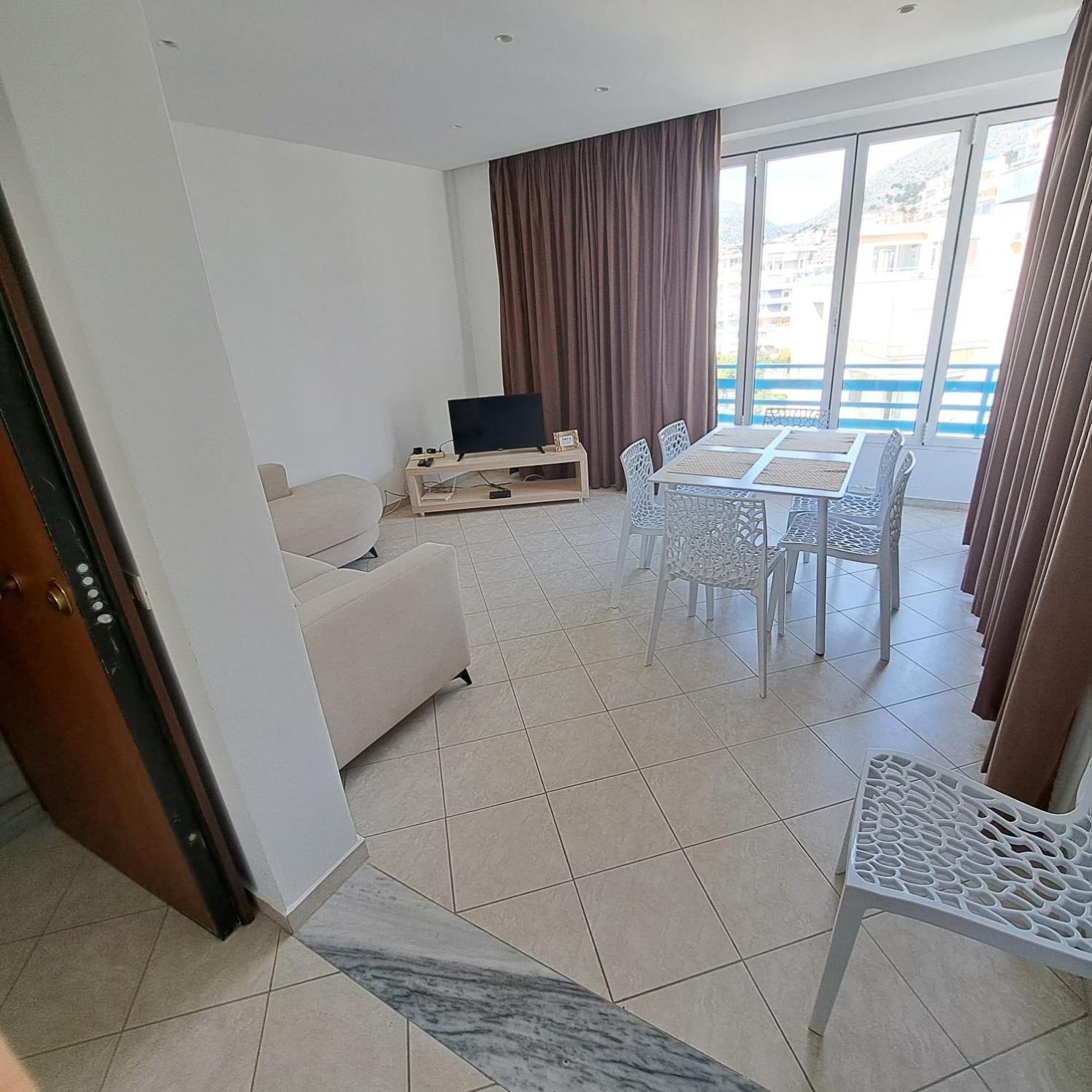 Apart-Hotel Alvi Sarande Exterior photo